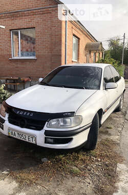 Седан Opel Omega 1994 в Кропивницком