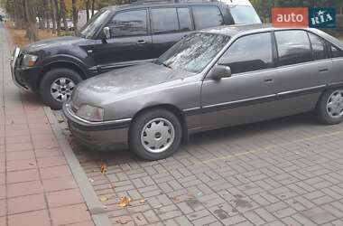 Седан Opel Omega 1992 в Сумах