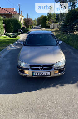 Седан Opel Omega 1998 в Киеве