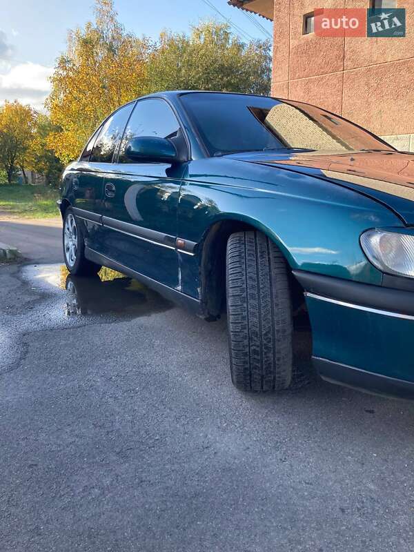 Седан Opel Omega 1996 в Нововолынске фото 5 Седан Opel Omega 1996 в Нововолынске