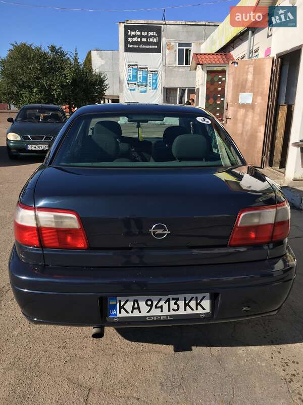 Седан Opel Omega 2003 в Чернигове фото 4 Седан Opel Omega 2003 в Чернигове