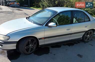 Седан Opel Omega 1999 в Жидачові