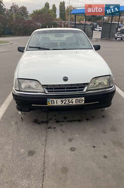 Седан Opel Omega 1990 в Кременчуці