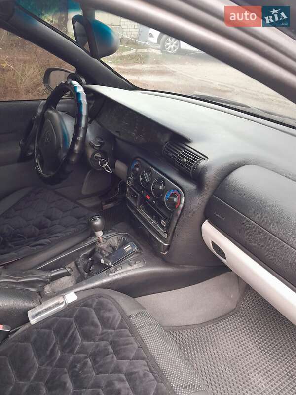Седан Opel Omega 1995 в Днепре
