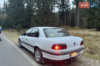 Седан Opel Omega 1997 в 