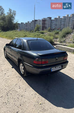 Седан Opel Omega 1996 в 