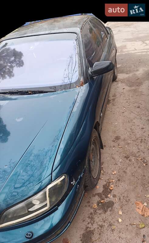 Седан Opel Omega 1997 в Сумах