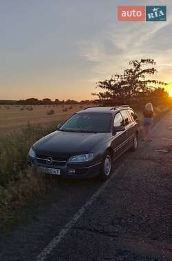 Седан Opel Omega 1995 в Светловодске