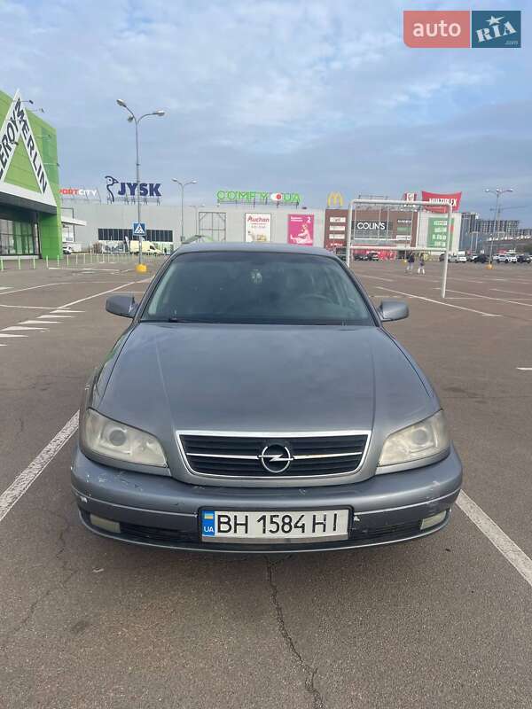 Седан Opel Omega 2002 в Одессе