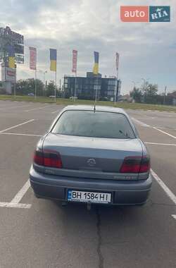 Седан Opel Omega 2002 в Одессе