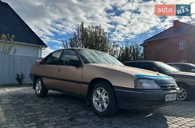 Седан Opel Omega 1987 в Гайсине