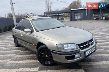 Седан Opel Omega 1996 в Львове