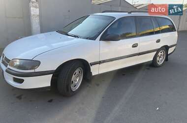 Універсал Opel Omega 1994 в Первомайську