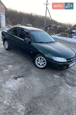 Седан Opel Omega 1995 в Бережанах