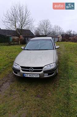 Седан Opel Omega 1997 в Галичі