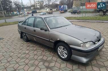 Седан Opel Omega 1992 в Кам'янець-Подільському