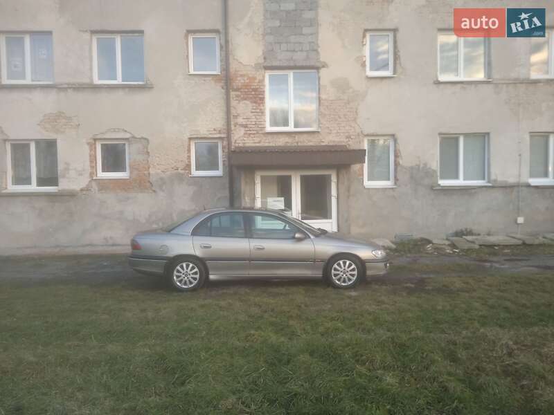 Седан Opel Omega 1997 в Буську
