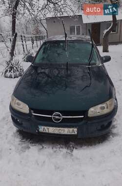 Седан Opel Omega 1995 в Івано-Франківську