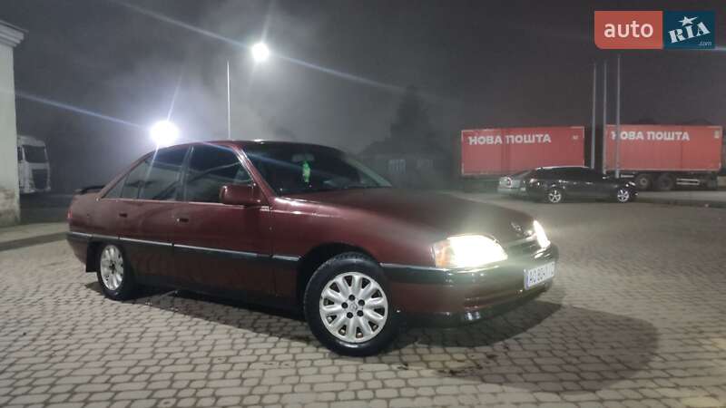 Седан Opel Omega 1988 в Мукачево