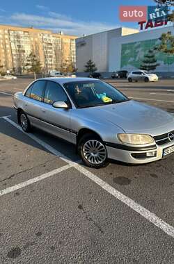 Седан Opel Omega 1999 в Миколаєві