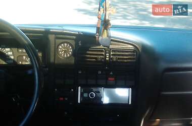 Седан Opel Omega 1988 в Бершаді