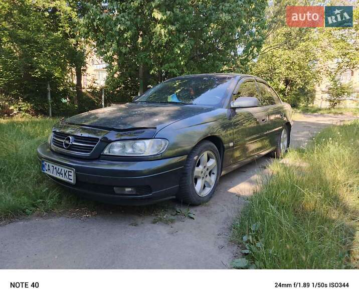 Opel Omega 2001