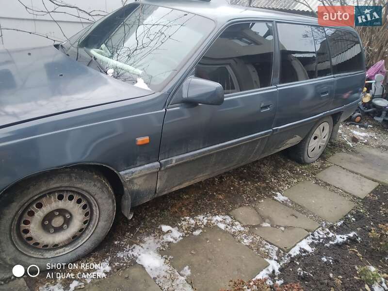 Універсал Opel Omega 1988 в Городенці