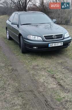 Седан Opel Omega 2001 в Зачепиловке