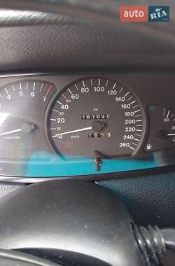 Седан Opel Omega 1995 в 