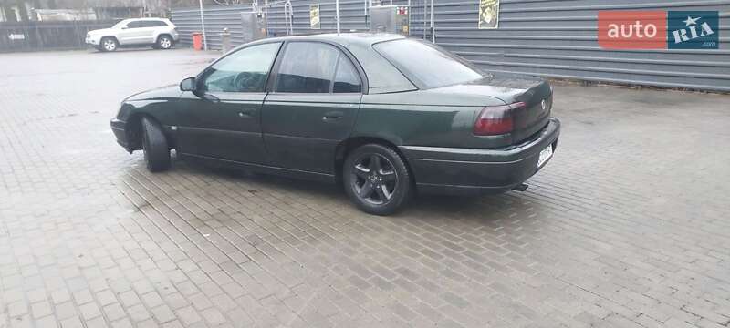 Opel Omega 2002