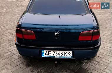 Седан Opel Omega 1996 в 