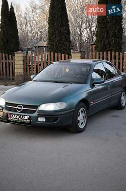 Седан Opel Omega 1995 в Днепре