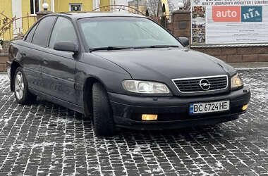 Седан Opel Omega 2001 в Черновцах
