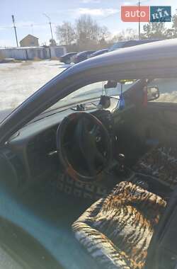 Седан Opel Omega 1986 в 