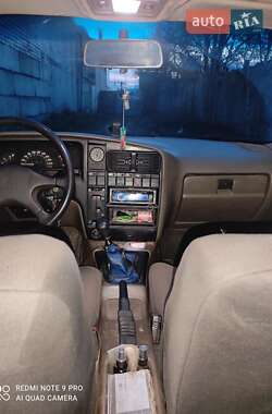 Седан Opel Omega 1986 в Николаеве