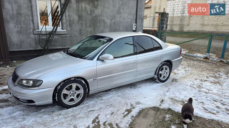 Opel Omega 2003