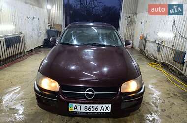 Седан Opel Omega 1997 в Черновцах