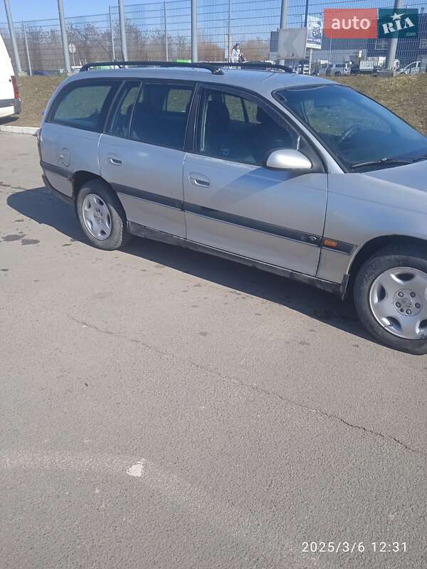 Универсал Opel Omega 1998 в Львове