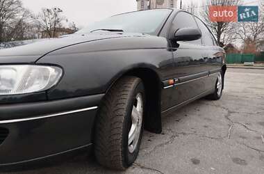 Седан Opel Omega 1995 в Фастове