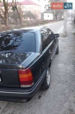Седан Opel Omega 1989 в 