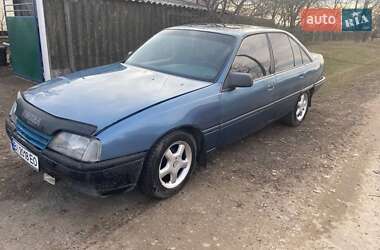 Седан Opel Omega 1988 в Лубнах