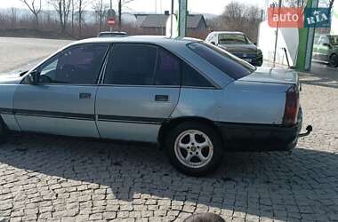 Седан Opel Omega 1989 в Золочеве