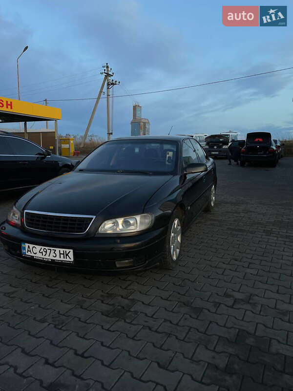 Седан Opel Omega 2001 в Луцке