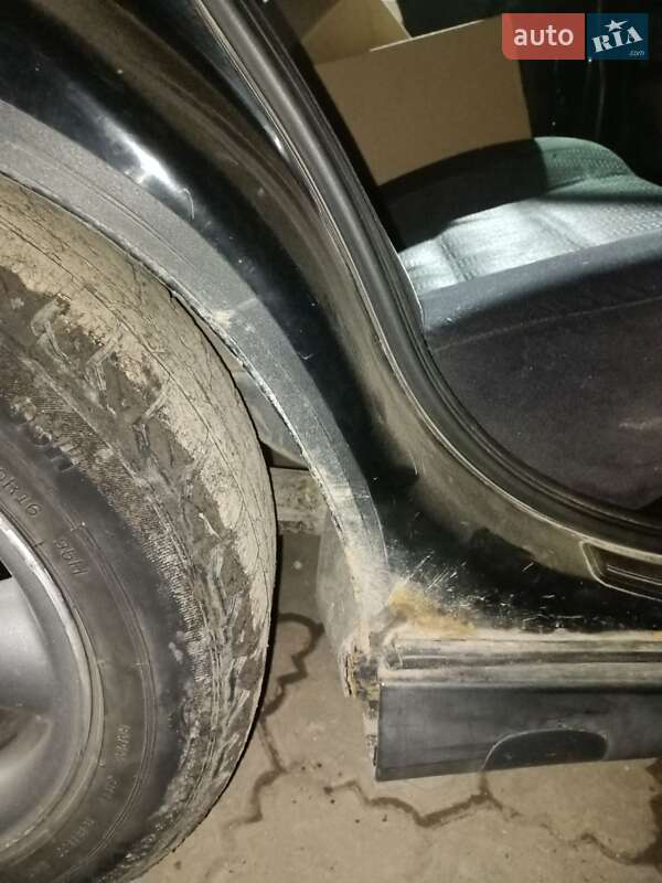 Седан Opel Omega 1998 в Кам'янському