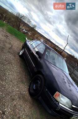 Седан Opel Omega 1991 в 