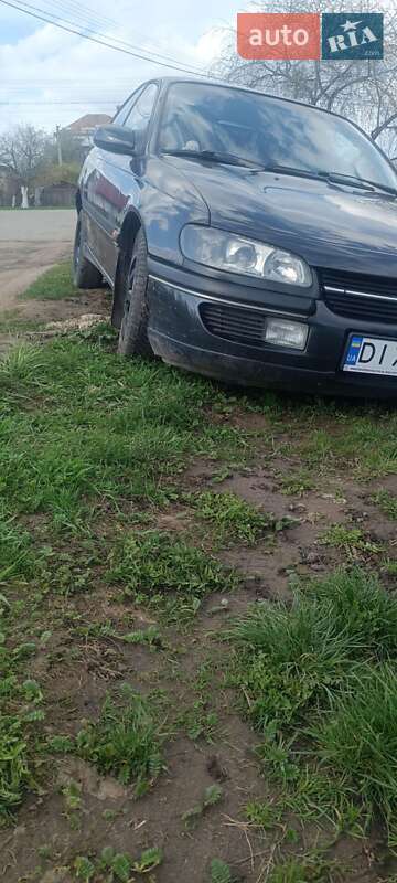 Седан Opel Omega 1995 в 