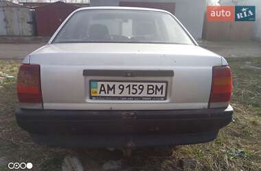 Седан Opel Omega 1989 в 
