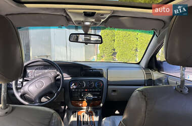 Седан Opel Omega 1995 в Кам'янець-Подільському
