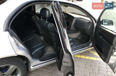 Седан Opel Omega 2002 в 