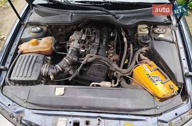 Седан Opel Omega 1996 в 